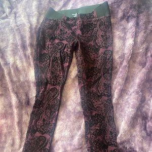 Boom Boom Bump It Up Wine Brocade Leggings